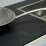 3100_Jet Black_YI8C8932