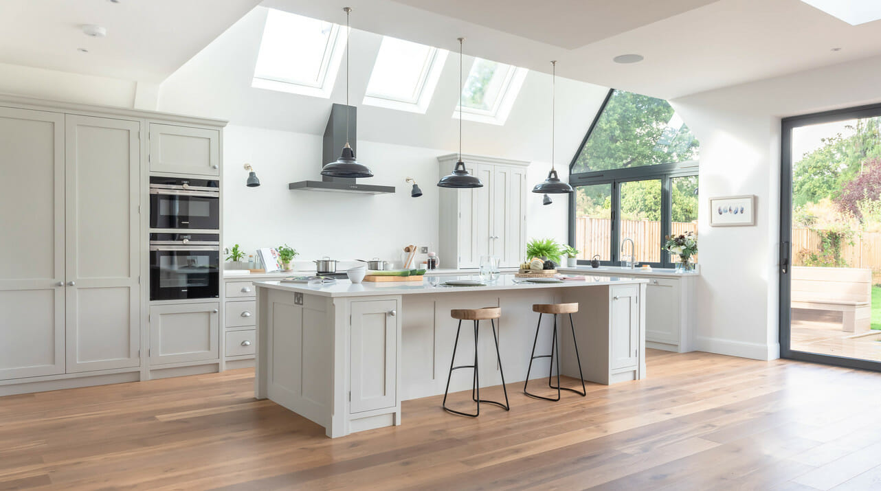 Ideas for Your Modern White Kitchen | Caesarstone