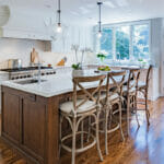 Farmhouse L-Shape kitchen with Island in Caesarstone 5000 London Grey | 2108