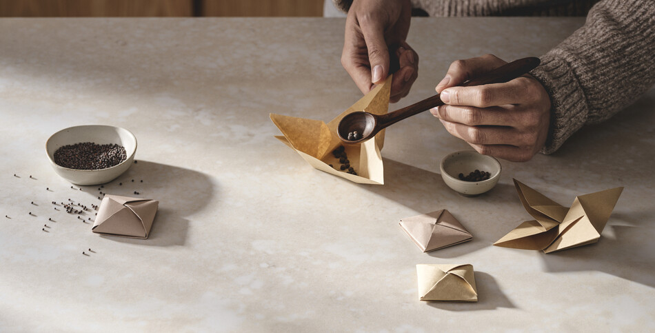 Caesarstone ICON 8151 Moonflow Surface