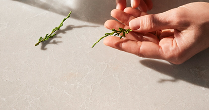 Caesarstone 5310 Brillianza surface With hand