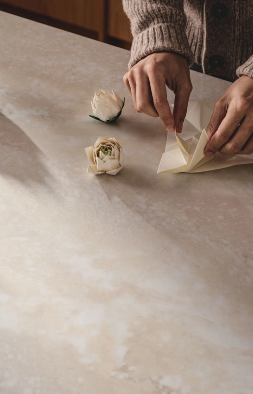 Caesarstone ICON 8151 Moonflow surface